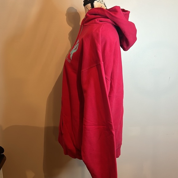 THRASHER red hoodie in new condition - Picture 6 of 12